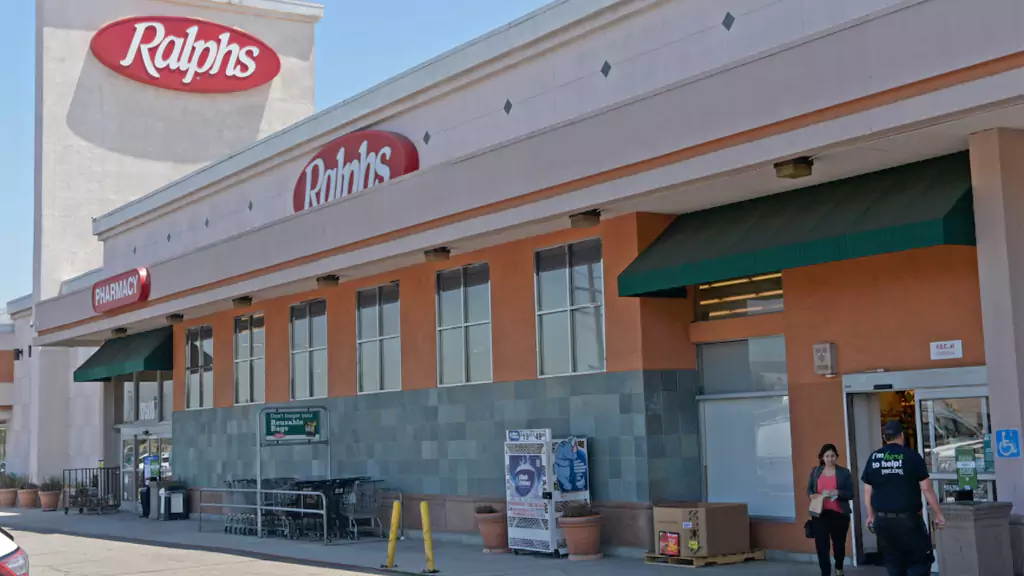 Ralph's Supermarket